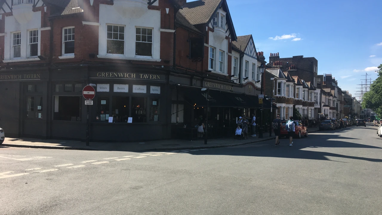 Greenwich Tavern